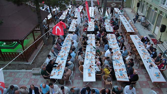 cetinkaya-halk-iftari-(10).jpg