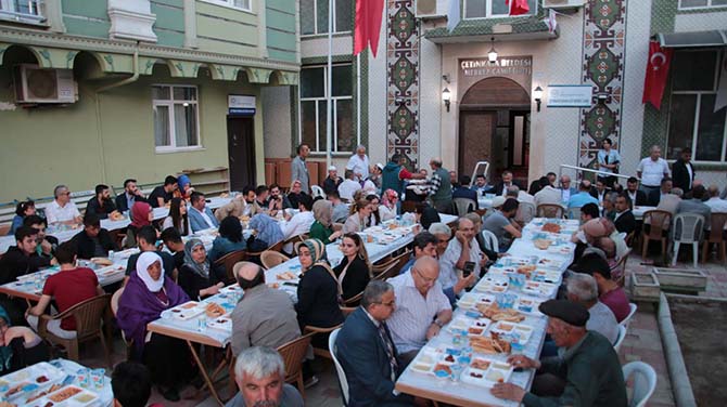 cetinkaya-halk-iftari-(5).jpg