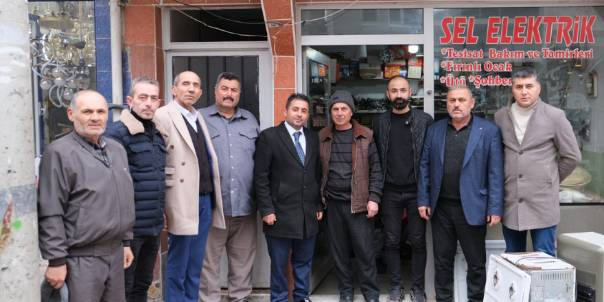 cetinkayalilar-muhtar-adayi-ahmet-erdemle-elele-gonul-gonule-oldular-006.png