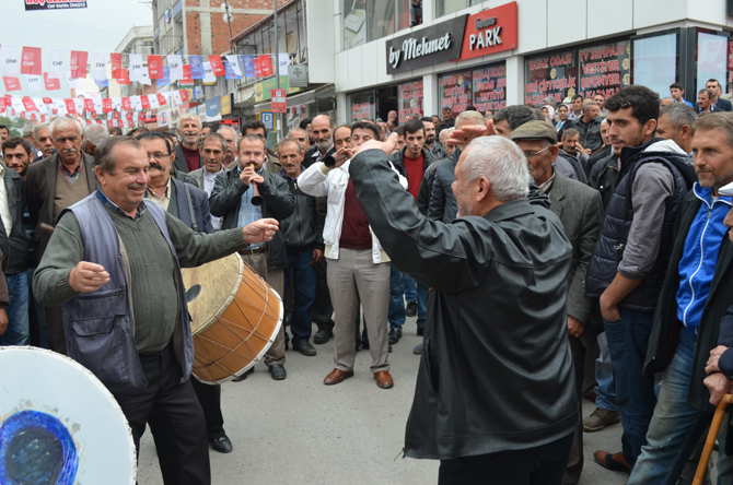 chp-genel-baskani-kemal-kilicdaroglu-bafrada-partililere-hitap-etti.-005.jpg