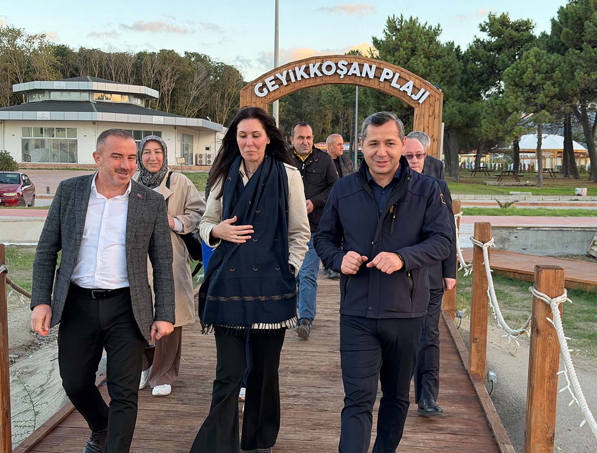 cigdem-karaaslan-geyikkosandaki-yeni-tesisleri-inceledi-006.jpg