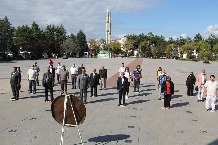 cumhuriyet-halk-partisi-bafra-ilce-teskilati-98-yasini-kutladi-1.jpg