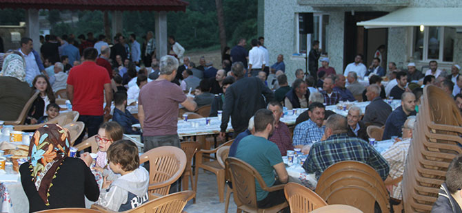 derbent-koyunde-iftar-coskusu-4.jpg