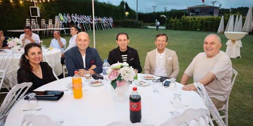 dila-baki-agdeniz-hayat-boyu-mutluluga-evet-dedi-001.jpg