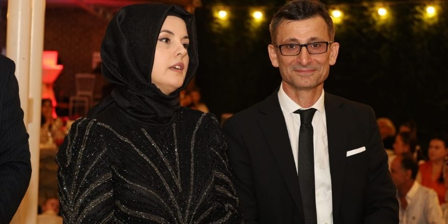 dila-baki-agdeniz-hayat-boyu-mutluluga-evet-dedi-002.jpg