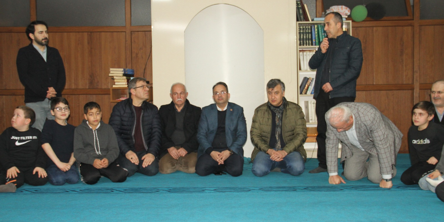 diyanet-genclik-merkezinde-rahmet-sofrasi-iftar-programi-duzenledi-3.png