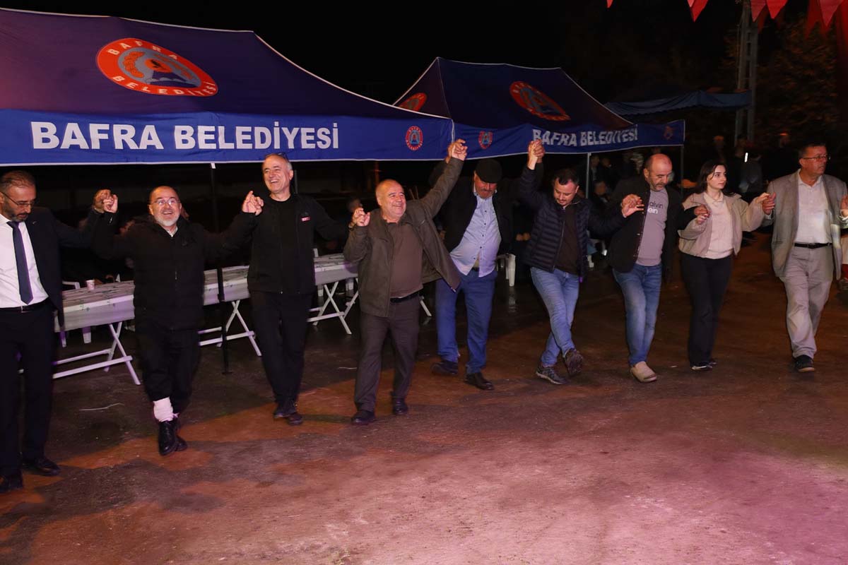 dramadan-kapikayaya-uzanan-cumhuriyet-sevgisi-nesilleri-bulusturdu-8.jpg