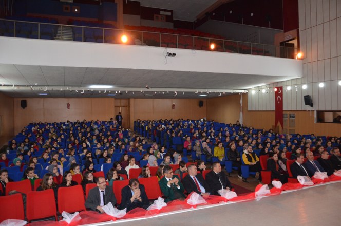 İstiklal şairi Mehmet Akif Ersoy için anma haftası