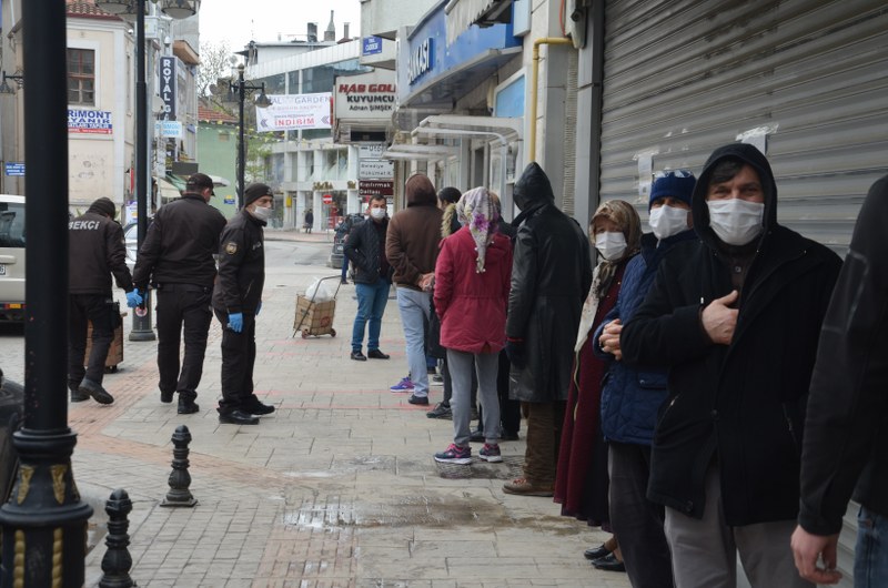 Bafra'da Bekçiler Nefes Aldırmıyor