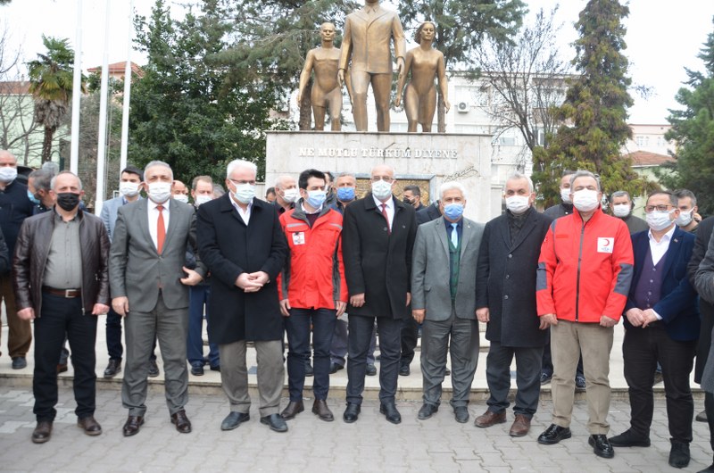 Bafra Diyanet-Sen’den Türk Kızılay’ına Destek