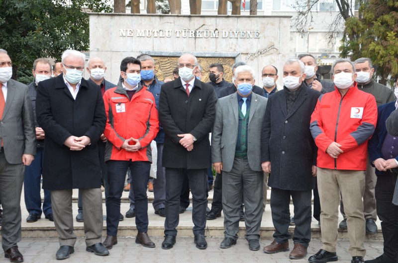 Bafra Diyanet-Sen’den Türk Kızılay’ına Destek