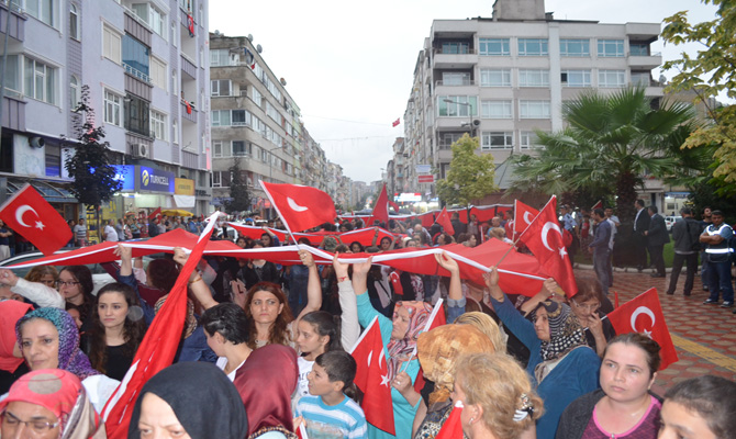 Bafra ülkü ocaklrı şehitler için yürüdü