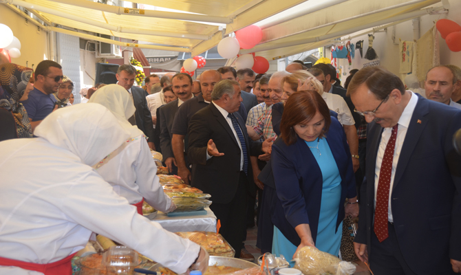 Kadın Emek Pazarı Dualar Eşliğinde Açıldı