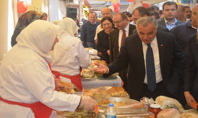 Kadın Emek Pazarı Dualar Eşliğinde Açıldı