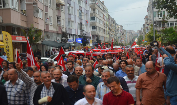 Bafra ülkü ocaklrı şehitler için yürüdü