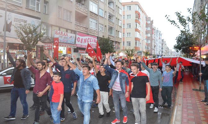 Bafra ülkü ocaklrı şehitler için yürüdü