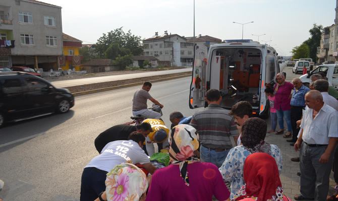 Bafrada 15 Yaşındaki Çocuğa Çarpıp Kaçtı