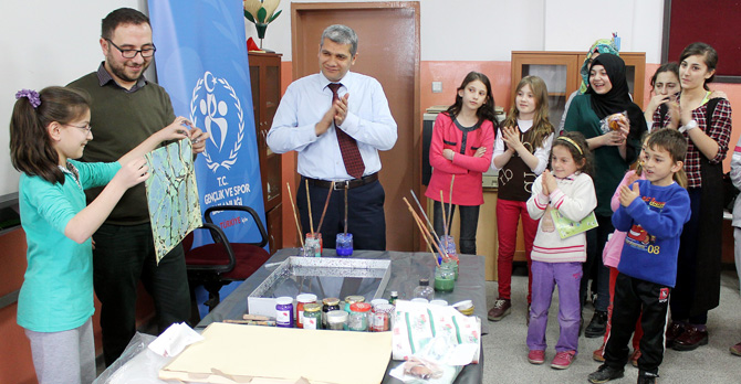 ebru-sanati-19mayisda-tanitildi.jpg