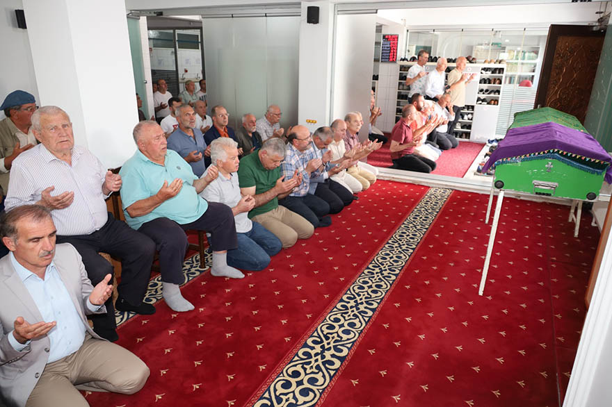 emekli-bafra-nufus-sefi-mualla-ozel-dualarla-defnedildi-1.jpg