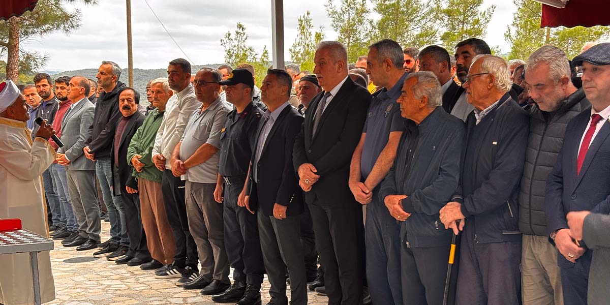 emekli-polis-nevzat-agirbas-son-yolculuguna-ugurlandi-1.jpg