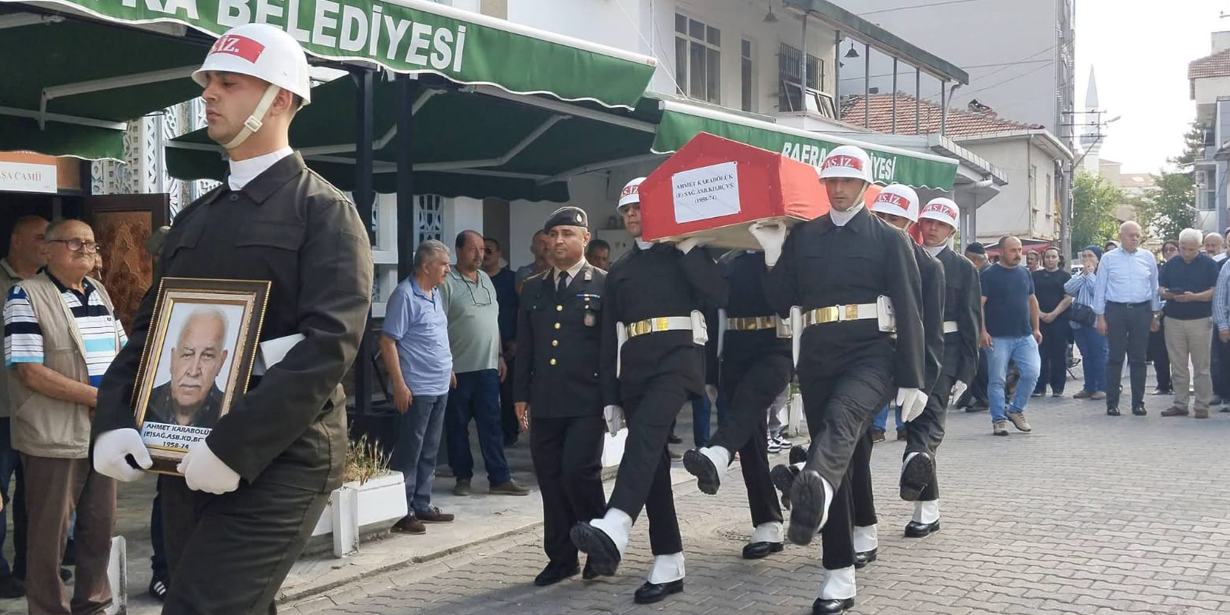 emekli-saglik-astsubayi-ahmet-bolukbas-askeri-torenle-ugurlandi-2.jpg