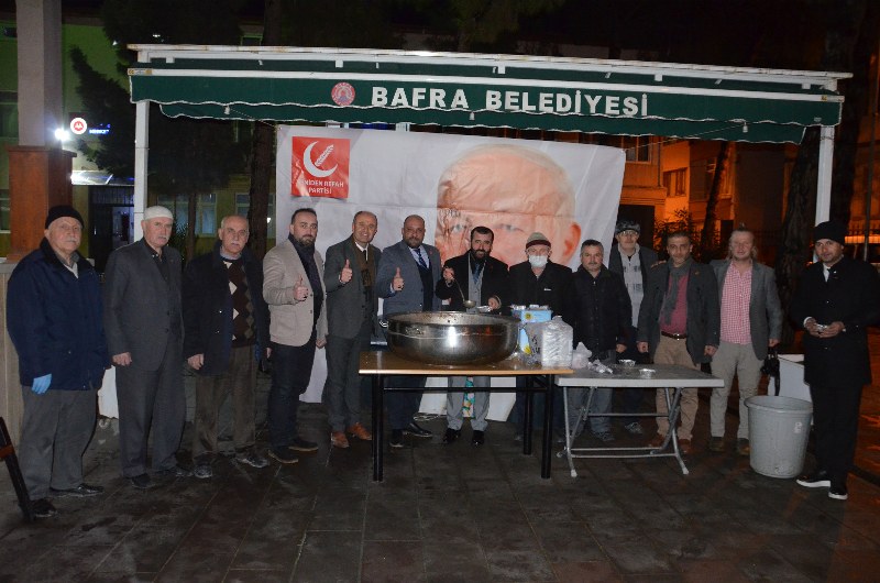 eski-basbakanlardan-merhum-necmettin-erbakan-bafrada-dualarla-anildi-001.jpeg