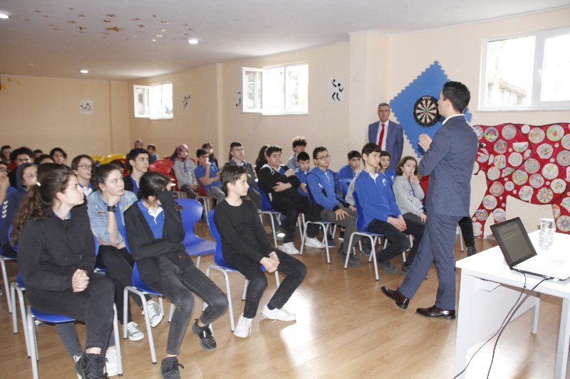 Gençlerin Koleji’nden Sağlıklı Beslenme Semineri