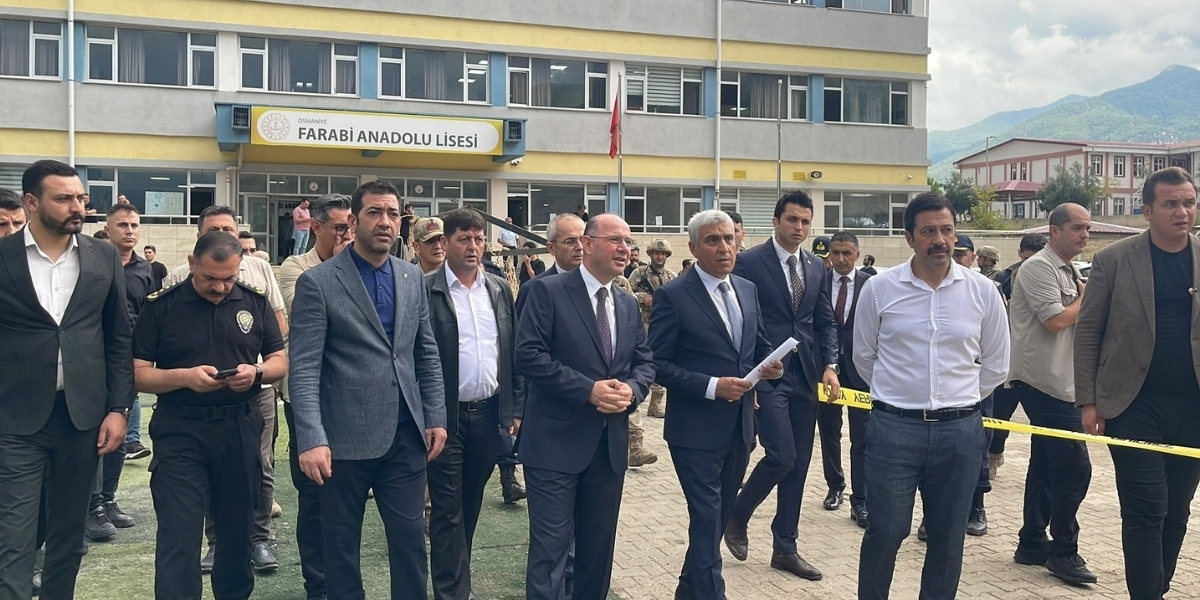 farabi-anadolu-lisesi-001.jpg