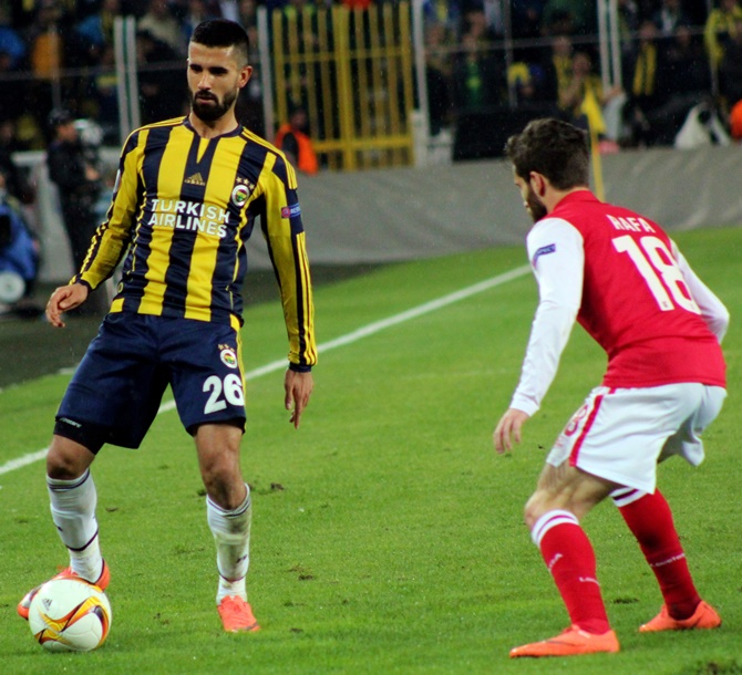 fenerbahce-topal-ile-guldu-004.jpg