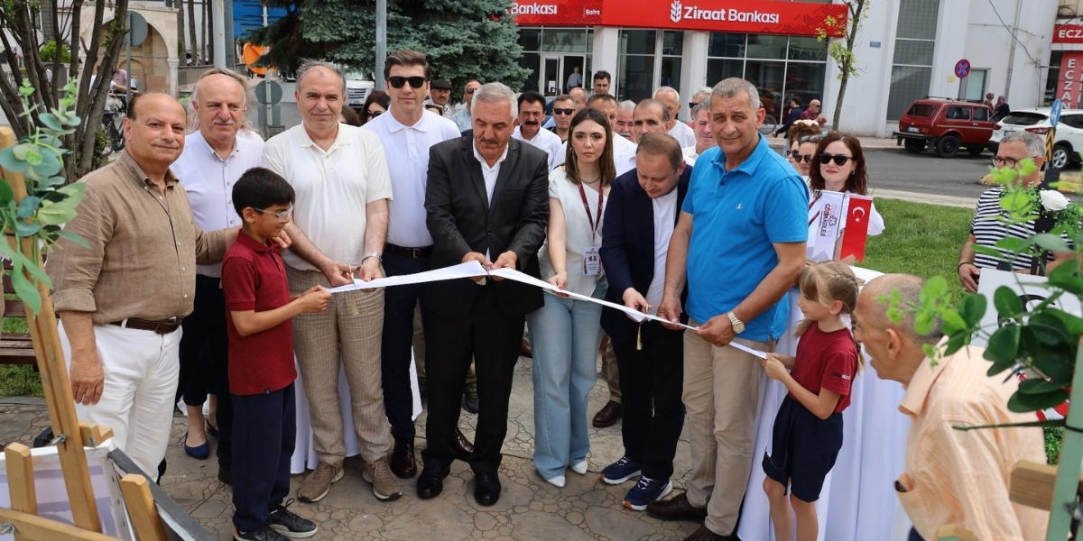 fircadan-gelecege-resim-sergisi-009.jpg