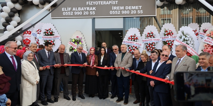 fizyoterapist-elif-albayrak-irem-demet-acildi-005.jpg