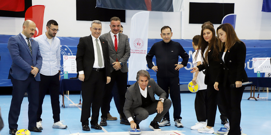 floor-curling-turkiye-sampiyonasi-samsunda-basladi-3.png