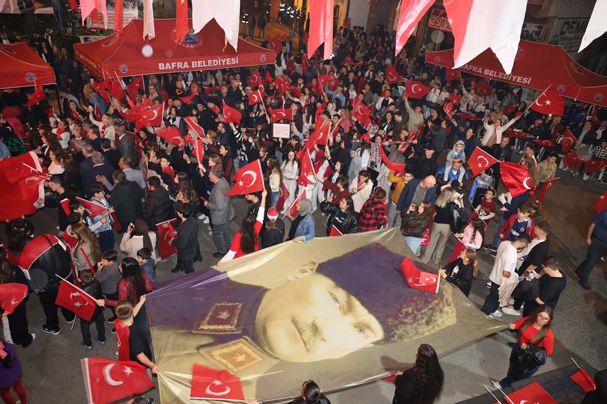 gazipasada-cumhuriyetin-103-yilinda-muhtesem-gece-012.jpeg