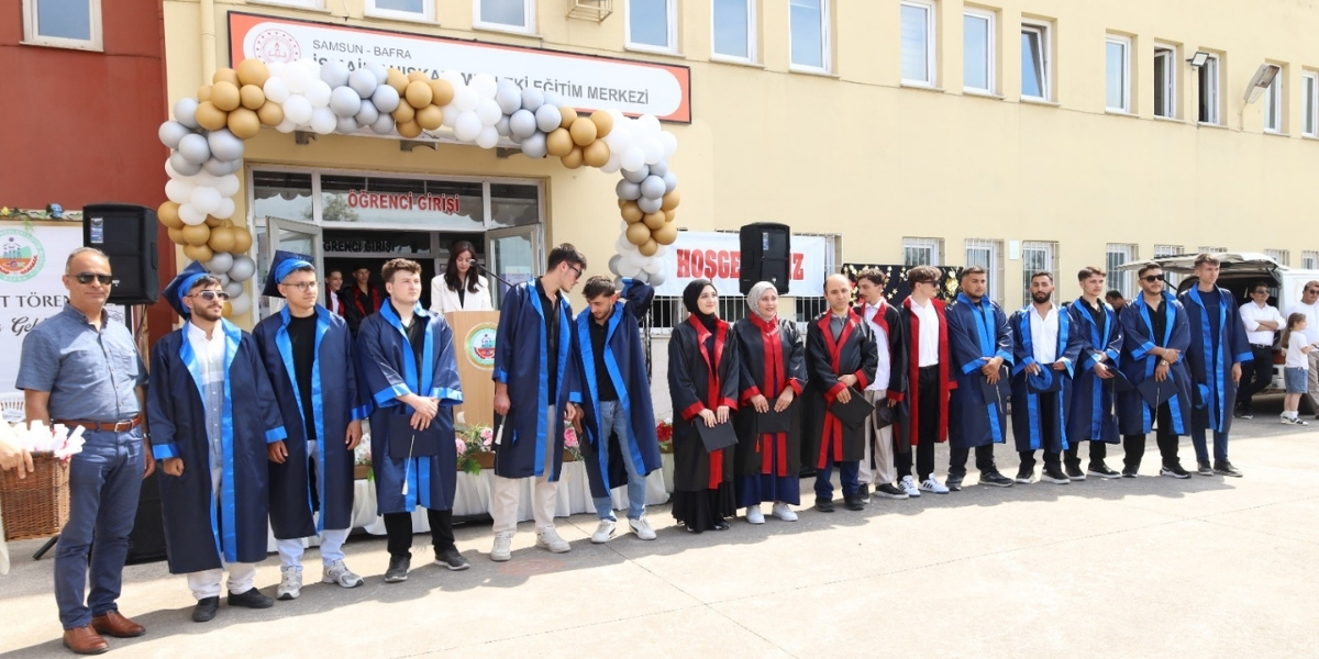 gelecegin-ustalari-mezun-oldu-006.jpg