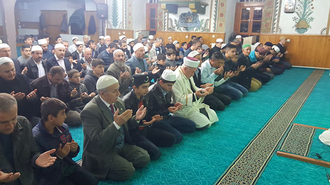 genclerle-sabah-namazi-bulusmasi-2.jpg