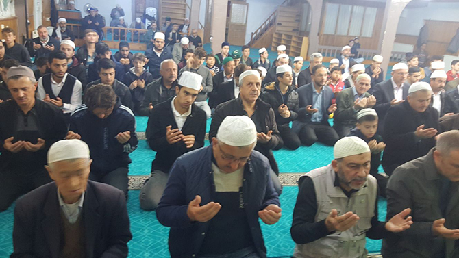 genclerle-sabah-namazi-bulusmasi-3.jpg