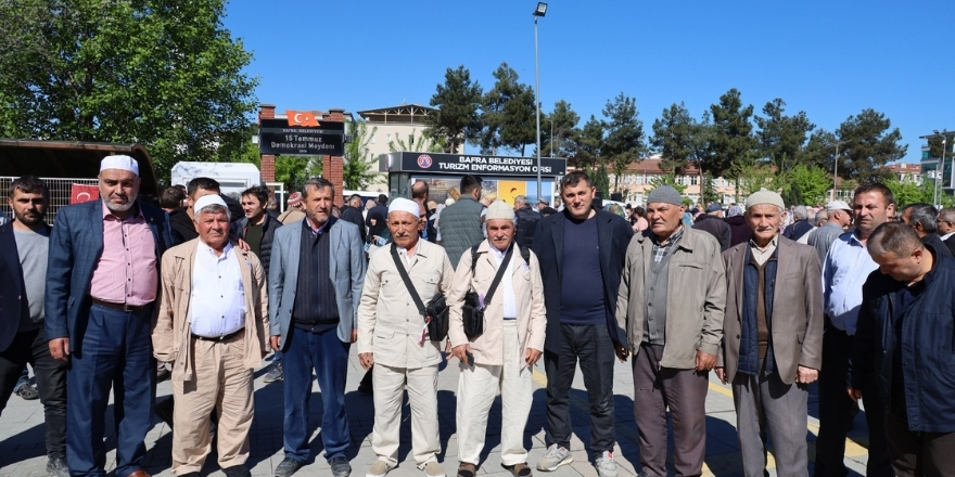 haci-adaylari-003.jpg