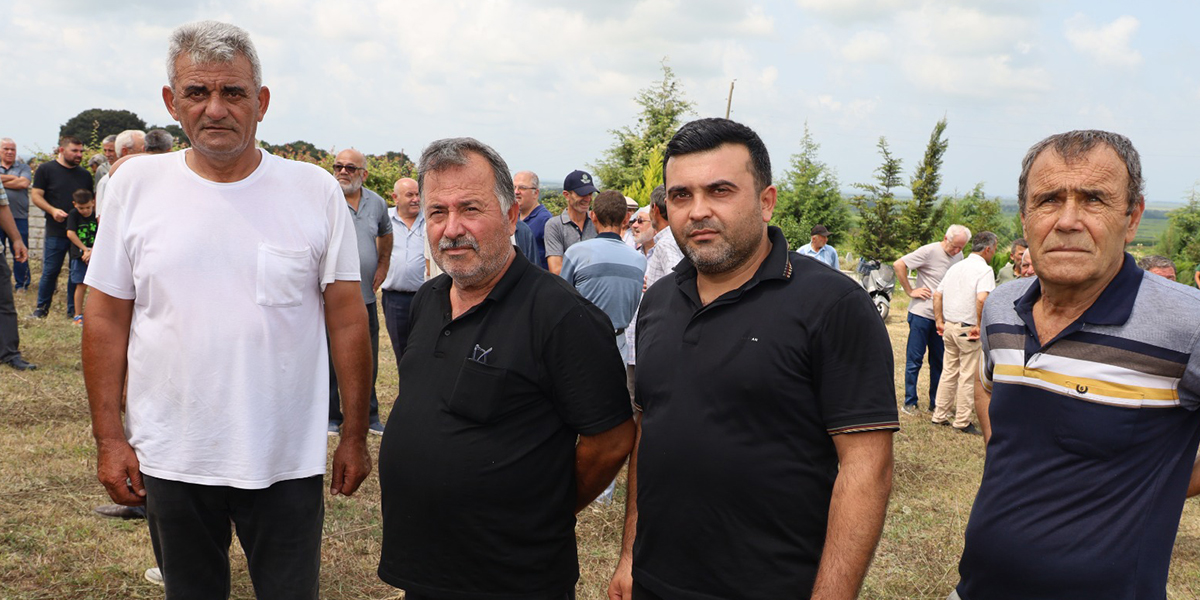 haci-sevket-asci-dualarla-defnedildi-8.jpg