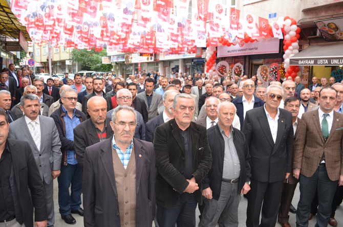 huseyin-edis-mhp-vekil-adayi-skm-acilisi-002.JPG