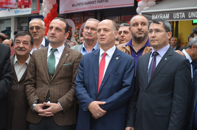 huseyin-edis-mhp-vekil-adayi-skm-acilisi.JPG