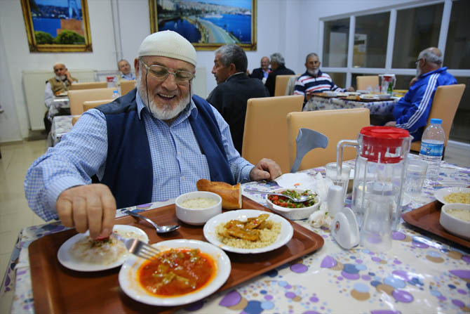 huzur-evinde-ramazan-003.jpg