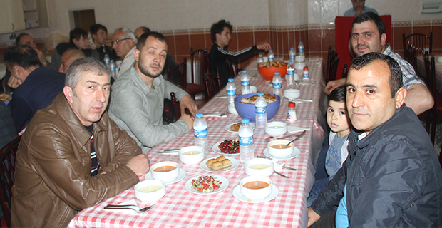 iftar-yemegi-3.jpg