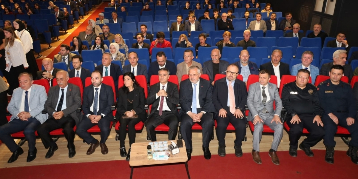 ii-bafra-sempozyumu-004.jpg