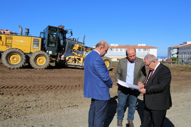 ilkadimdan-okullar-yerleskesine-4-donumluk-acik-otopark.jpg