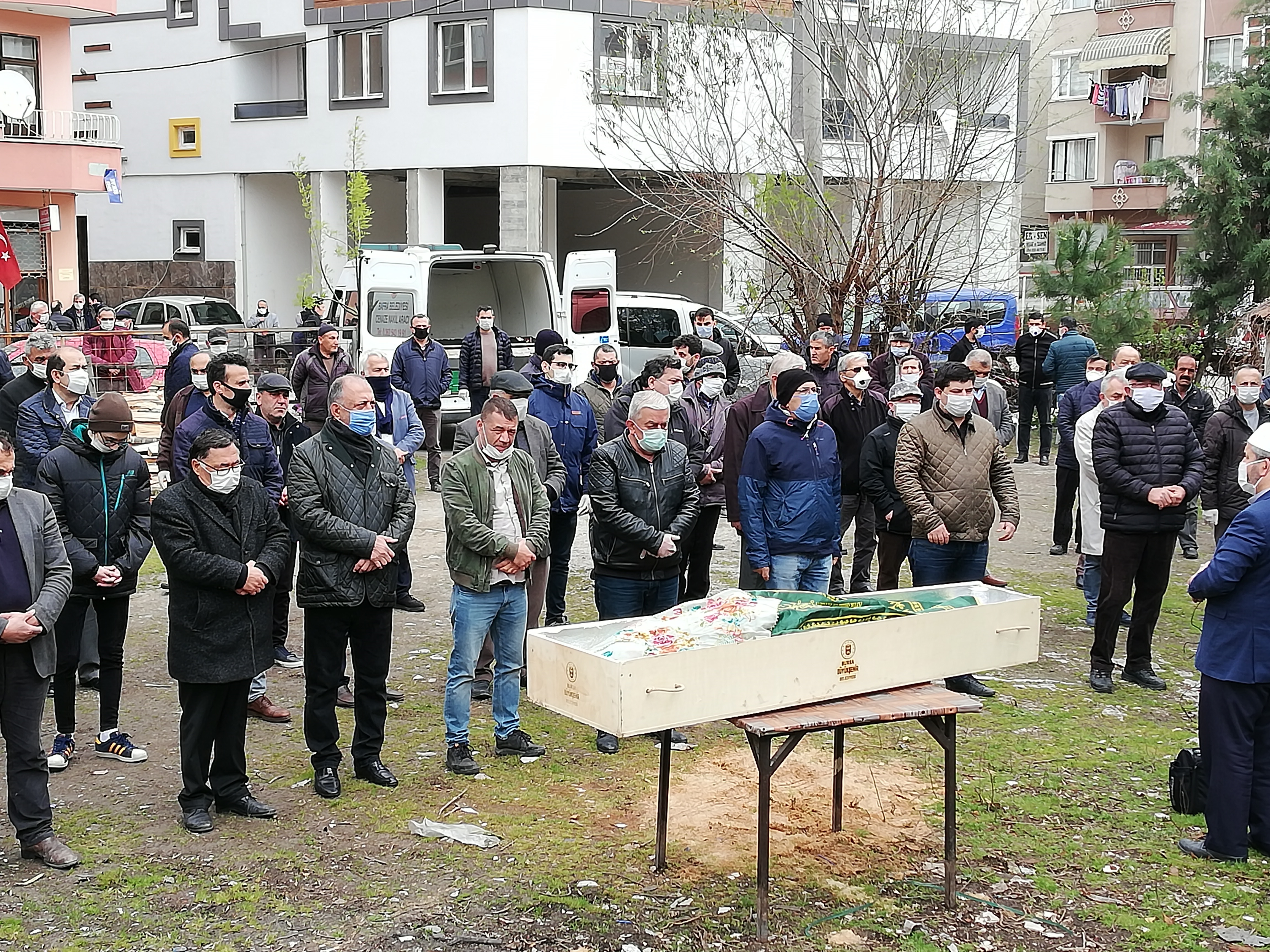 Nimet Siper dualarla defnedildi