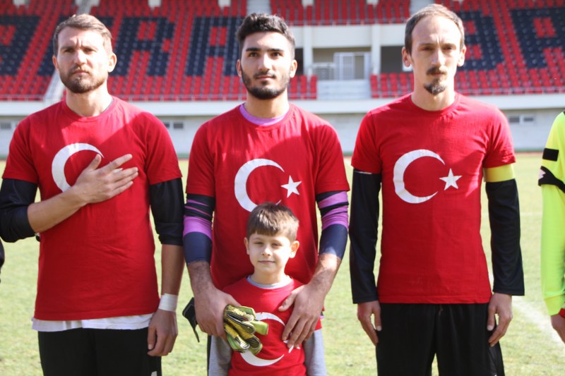 Hacınabili Futbolcular Şehitleri Unutmadı