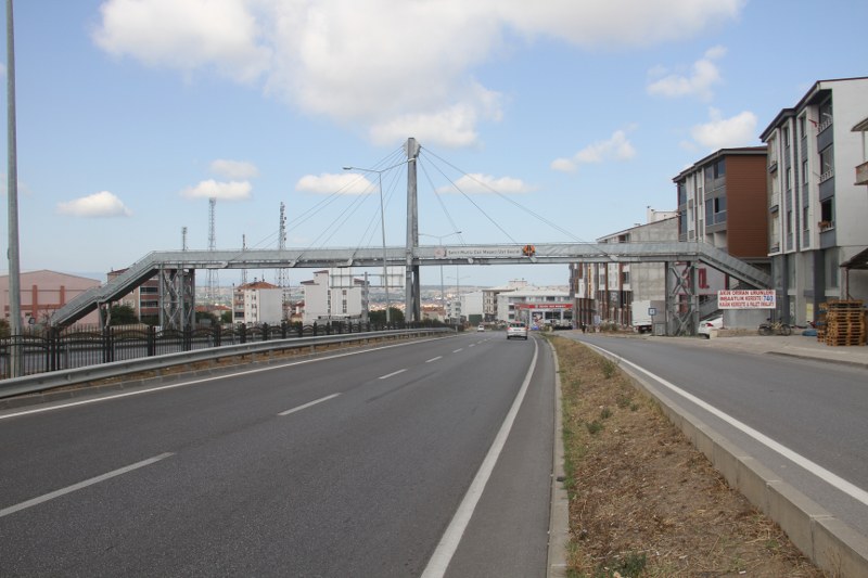 Samsun- Sinop Karayolundaki Üst Geçitler Kolaylık Değil Zorluk Çıkarıyor