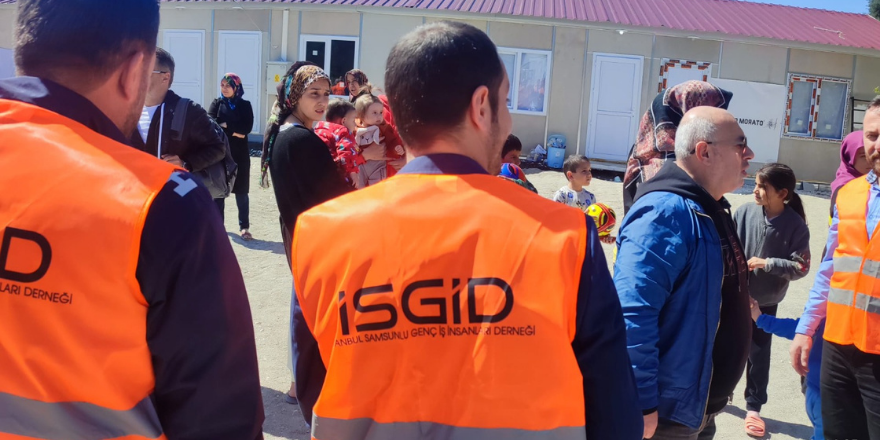 isgid-depremzede-ailelere-adiyaman-samsun-koyunde-program-duzenledi-009.png