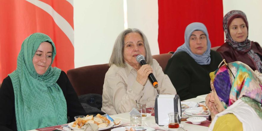 kadinlara-ozel-spor-etkinligine-yogun-ilgi-baskan-kilica-tesekkur-003.jpg