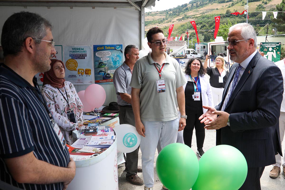 kapikayafestte-saglik-hizmetlerine-yogun-ilgi-001.JPG